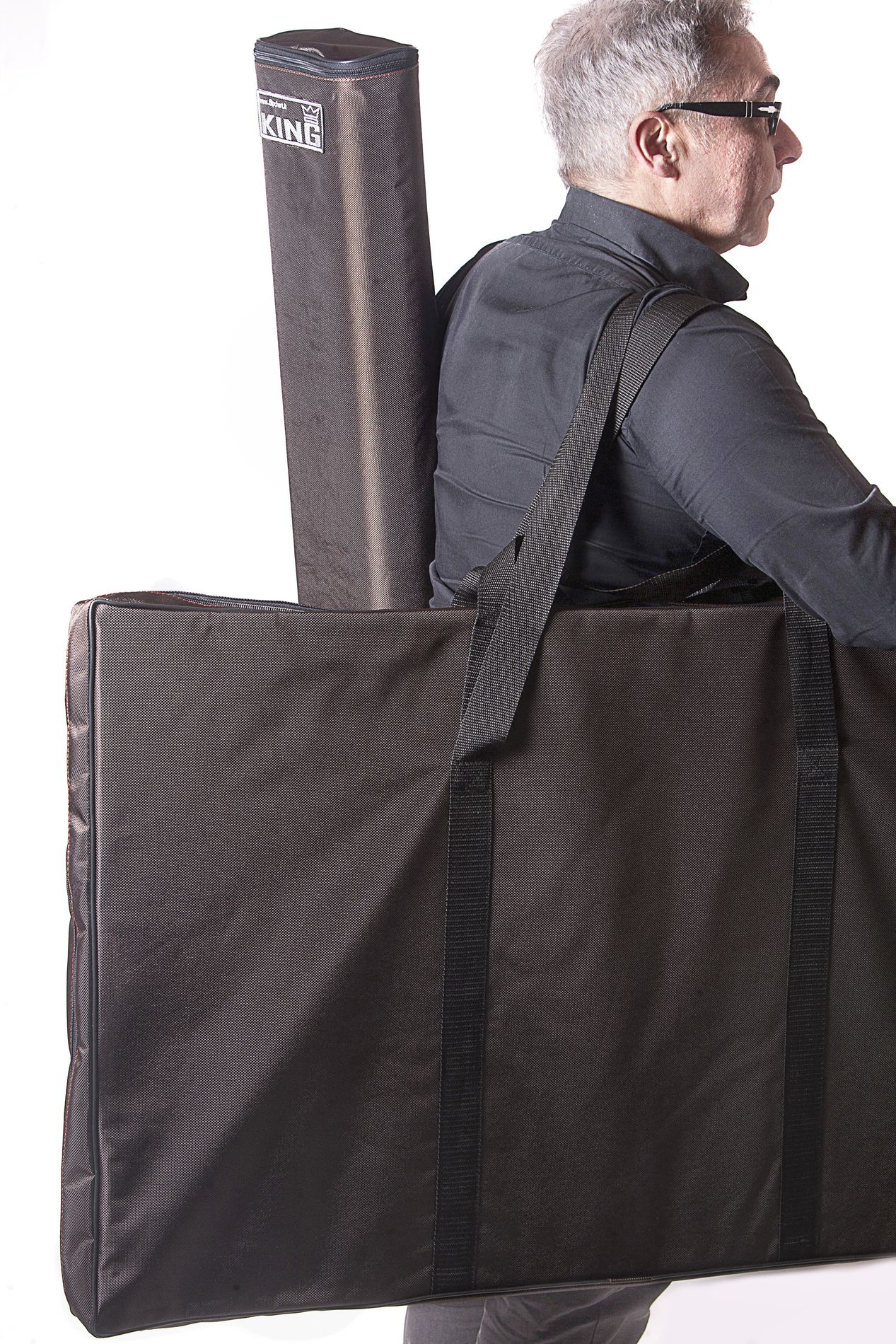 KING Flipchart.it - Carrying flipchart and paper rolls locked in bags